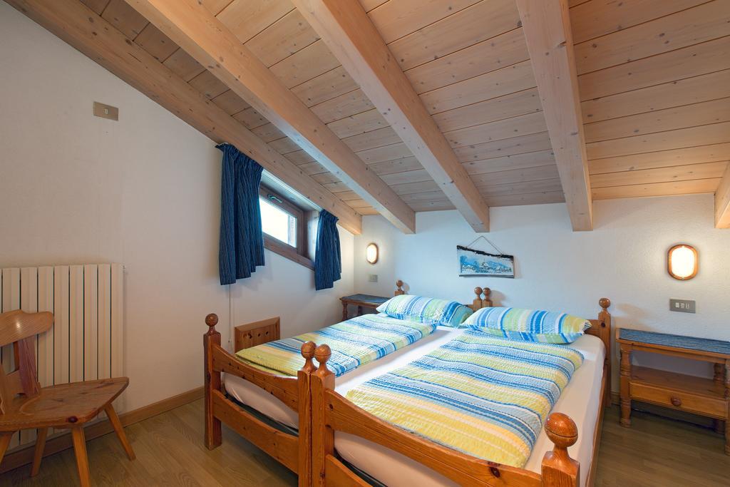 Bait Vegl Apartment Livigno Room photo